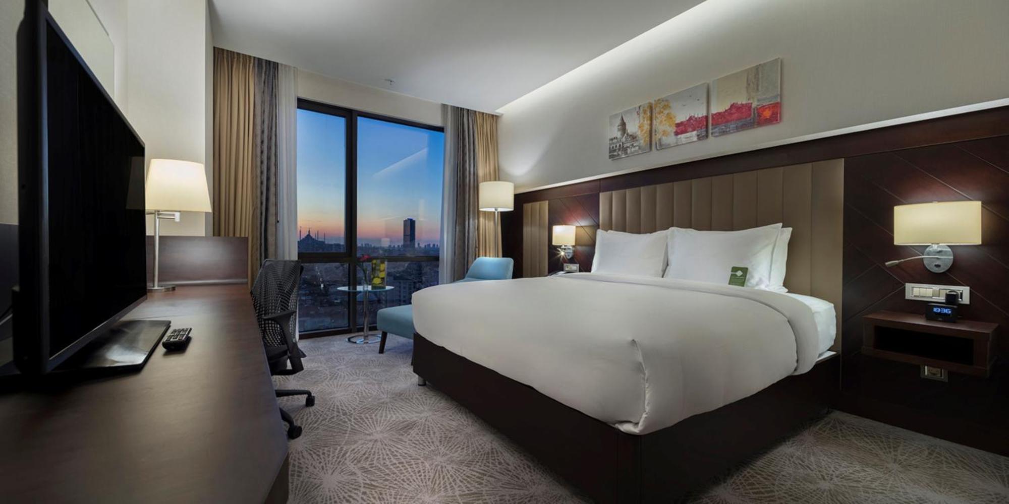 Отель Doubletree By Hilton Istanbul Umraniye Номер фото