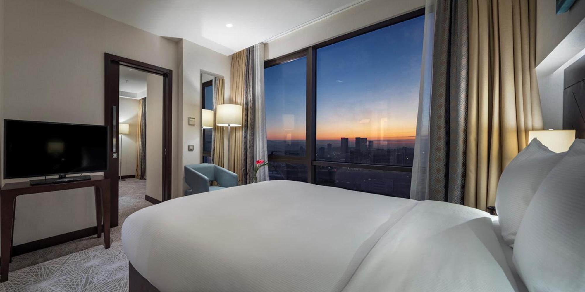 Отель Doubletree By Hilton Istanbul Umraniye Номер фото